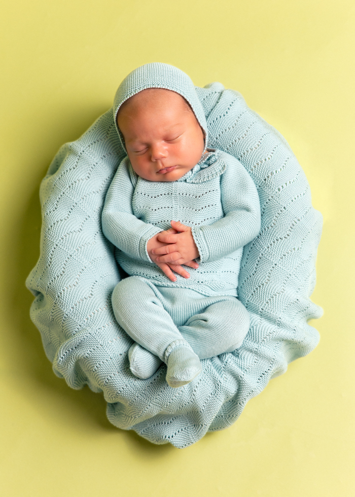 Traje 3 piezas con capota Conejitos Tess