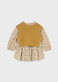 Vestido con chaleco tricot