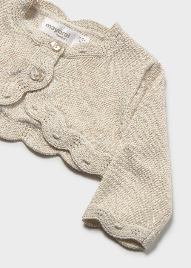 Rebeca tricot ondas recién nacida