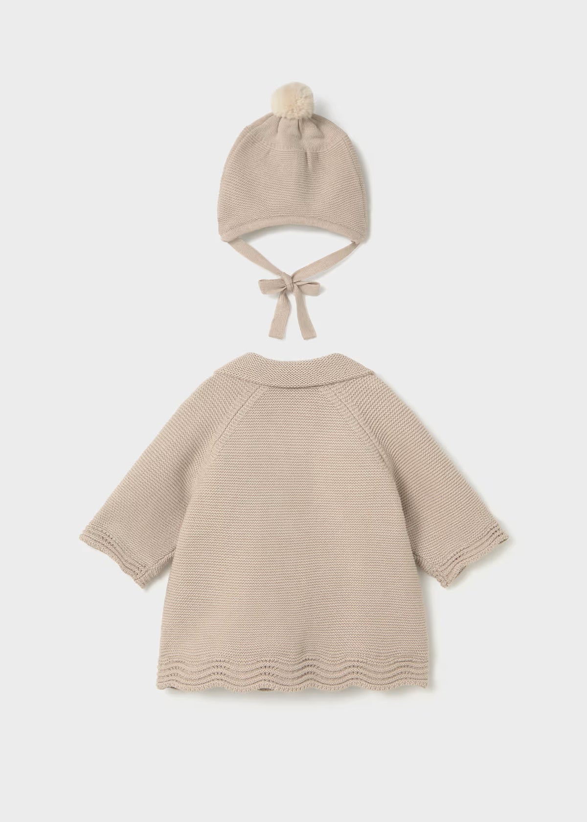 Abrigo tricot con gorro recién nacida