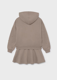Conjunto falda y sudadera chica