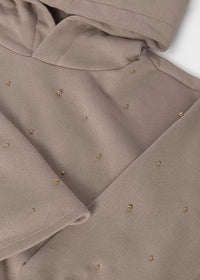Conjunto falda y sudadera chica