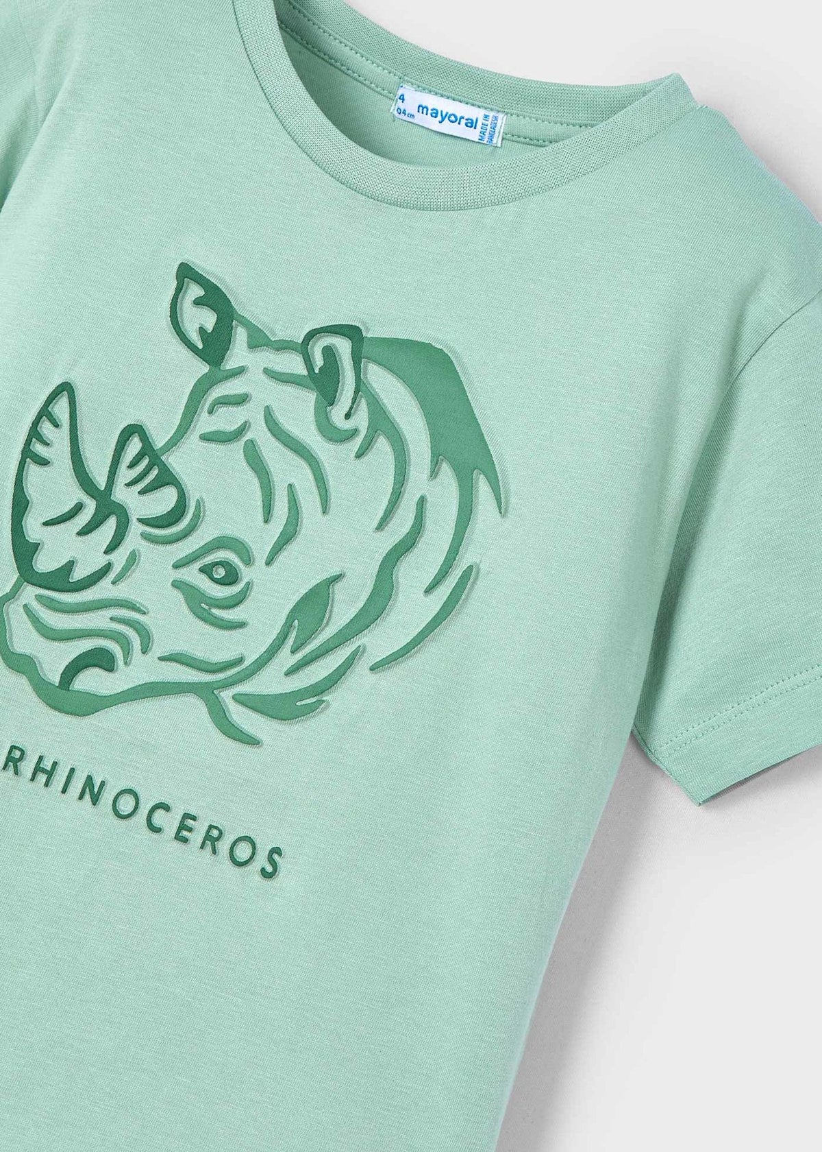 Camiseta rinoceronte relieve niño