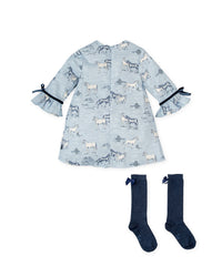 Vestido con calcetas