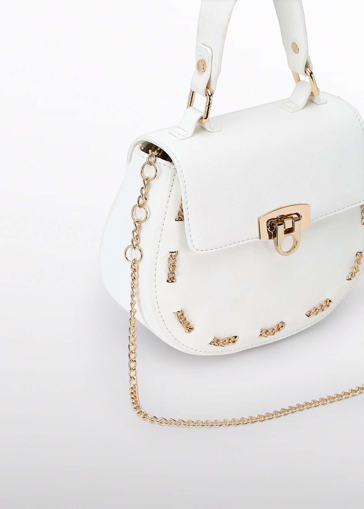 Bolso detalle cadenas niña