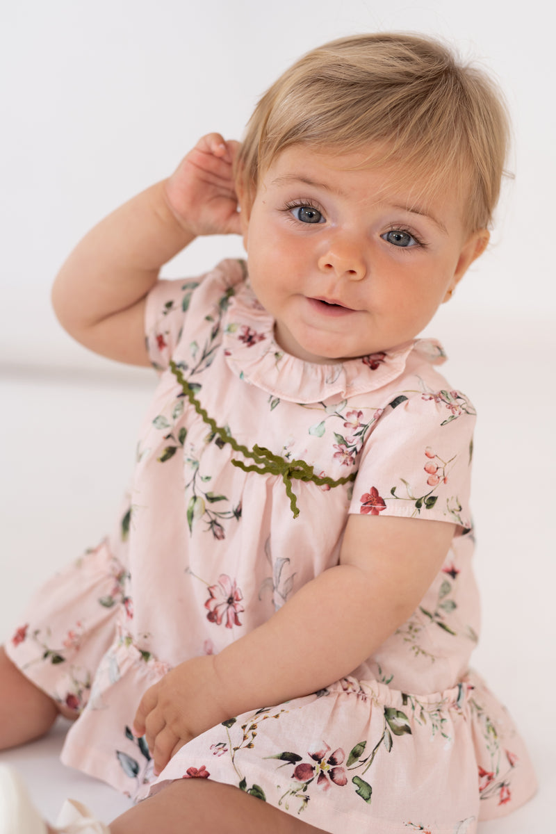 Vestido rosa bebé niña