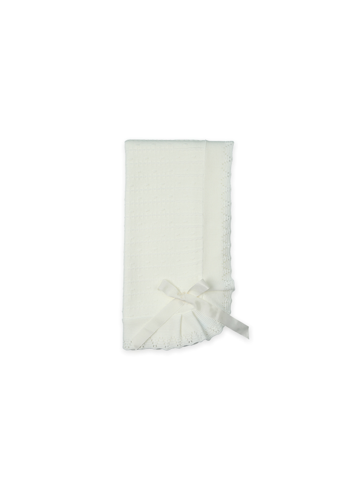Toquilla volante "timeless off-white"
