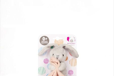 CONEJITO SONAJERO CON DOUDOU