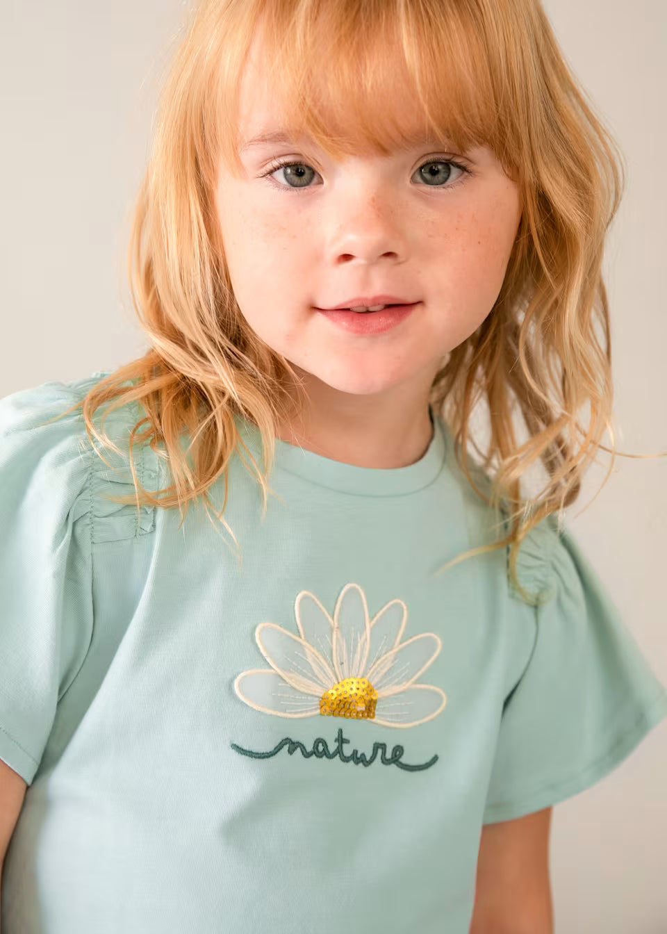 Camiseta aplique niña