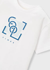 Camiseta con relieve niño
