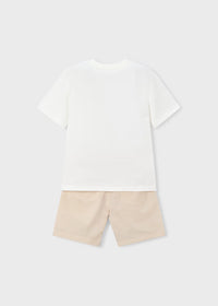 Conjunto bermuda y camiseta con bordado niño