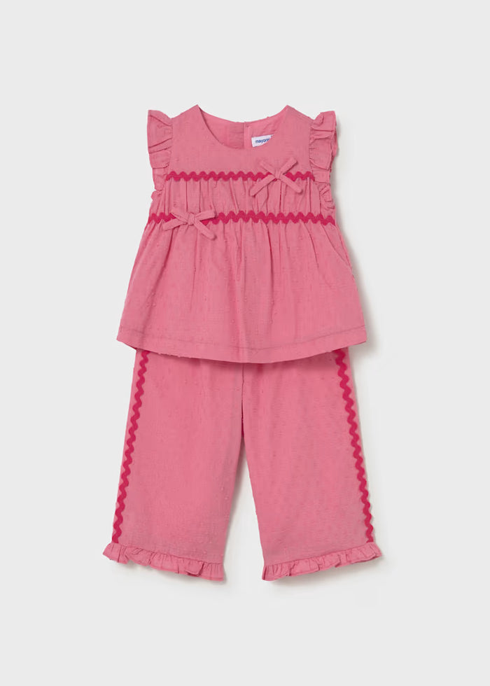 Conjunto pantalón y blusa volantes bebé