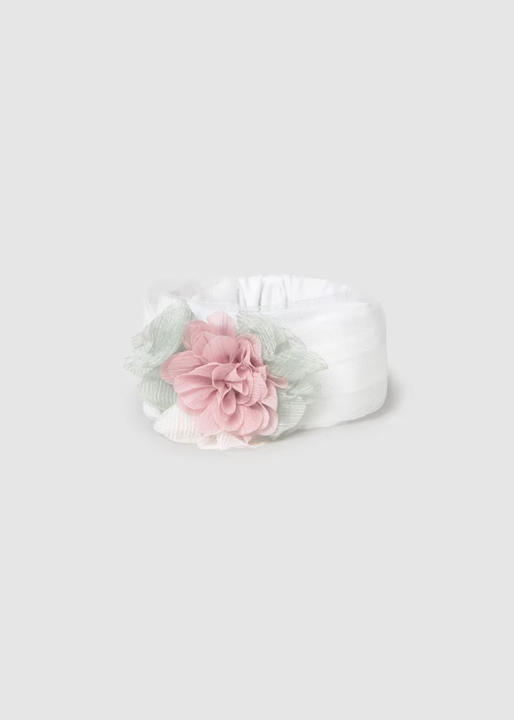 Diadema floral para ceremonias de recién nacida