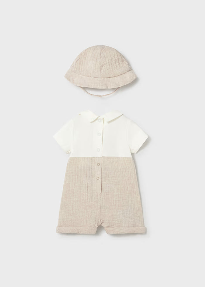 Pelele peto simulado con gorro recién nacido